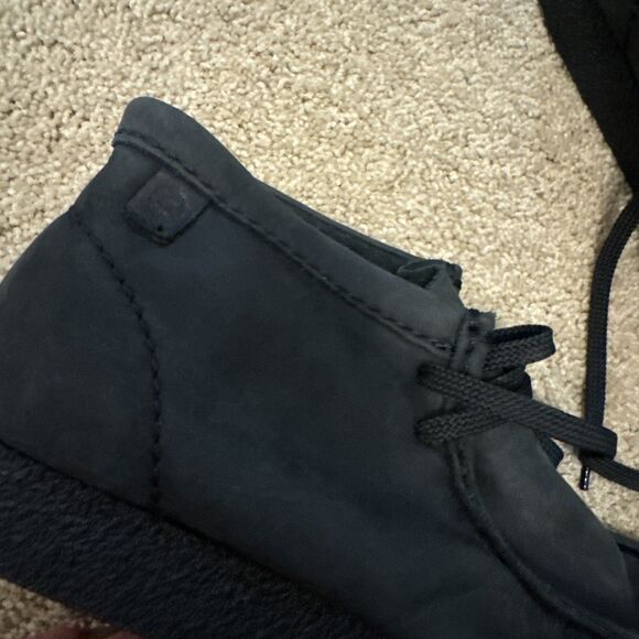 Clarks Wallabee Boot Black Suede Men’s Size 8 Crepe Sole